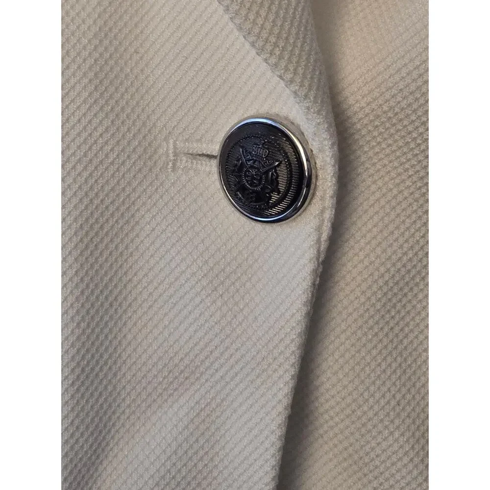 White House Black Market Classic White Blazer NWOT Size 4 Petite